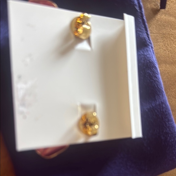 Tory Burch Pink and Gold Floral Earrings - Picture 2 of 3